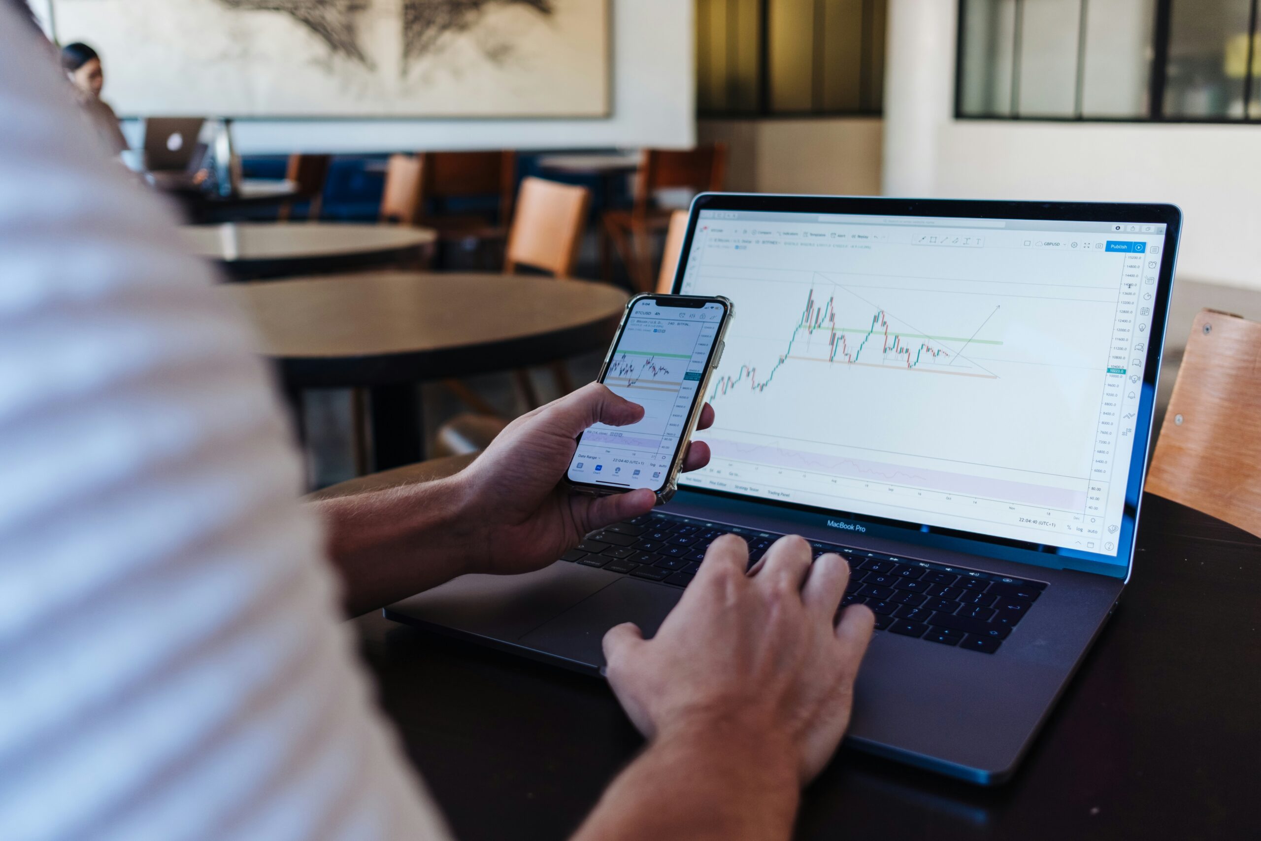 Forex trading is it a scam or legit? Find out here.